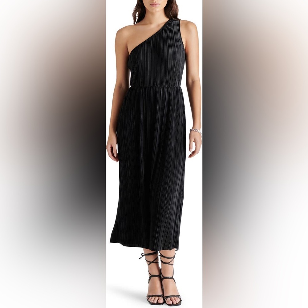 Steve Madden Black One-Shoulder Midi Dress